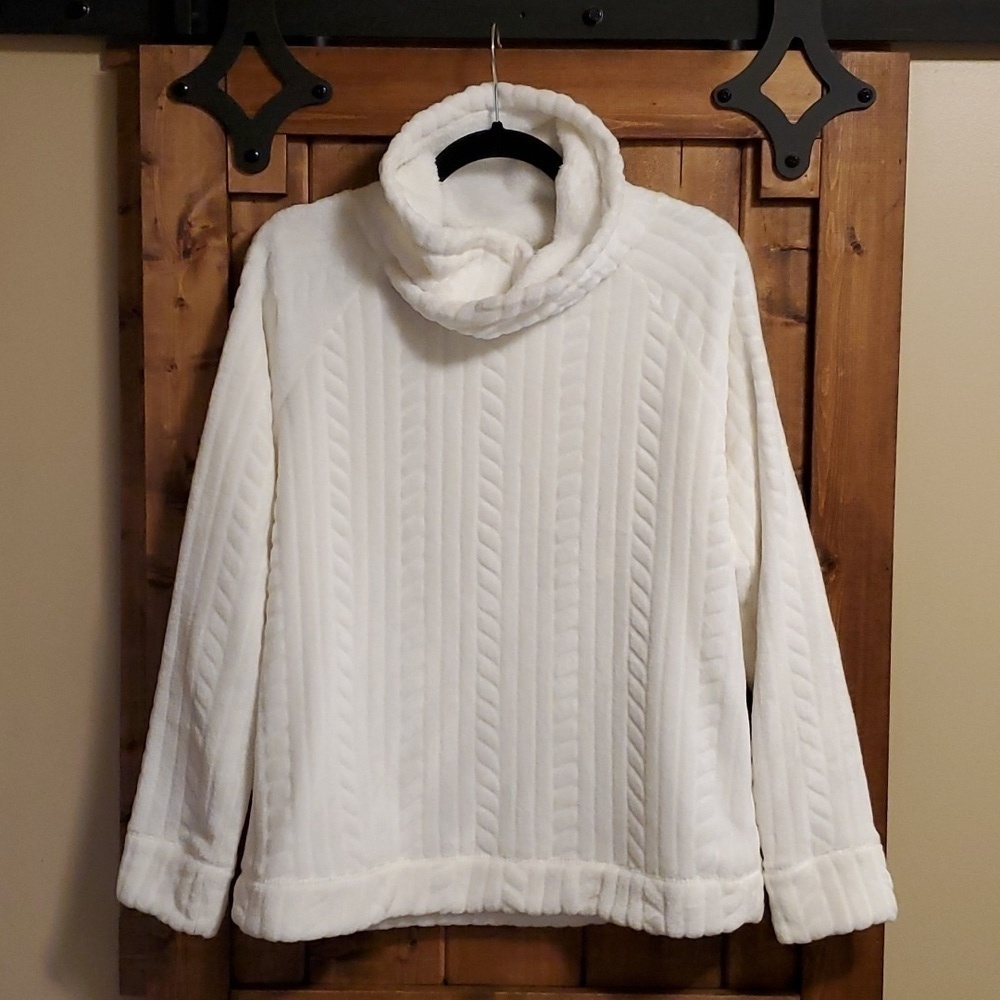 Reitmans Chenille Cabled Cowl Sweater Small